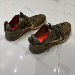 Nike Metcon Camo Shoes